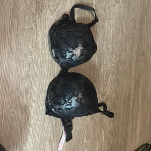 Never Worn Pink Everyday Push Up Bra